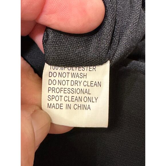 Ieena Mac Duggal Sequined Embellished Shoulder Evening Gown Size 8 NWOT #55704 - Picture 16 of 16